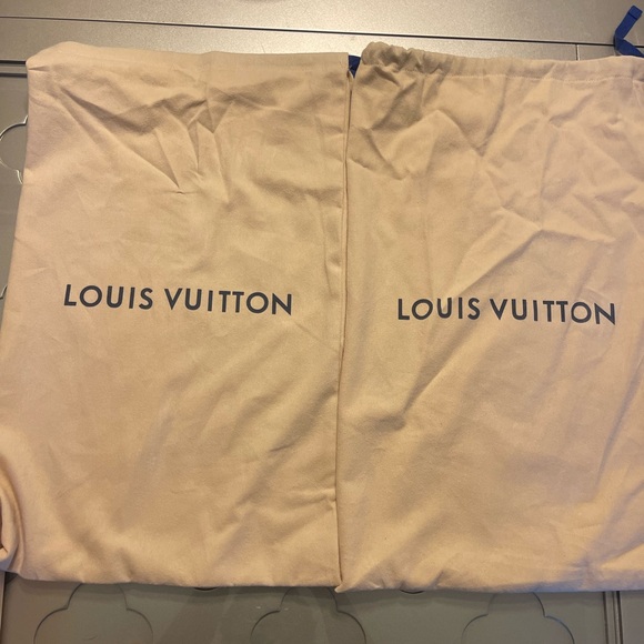 LV Runners size 13 for Sale Brand New, never worn, need to get rid of them - Picture 7 of 11